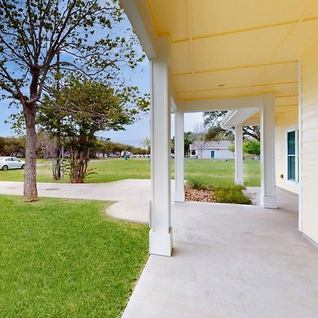 Fish Tail Villa Rockport Exterior photo